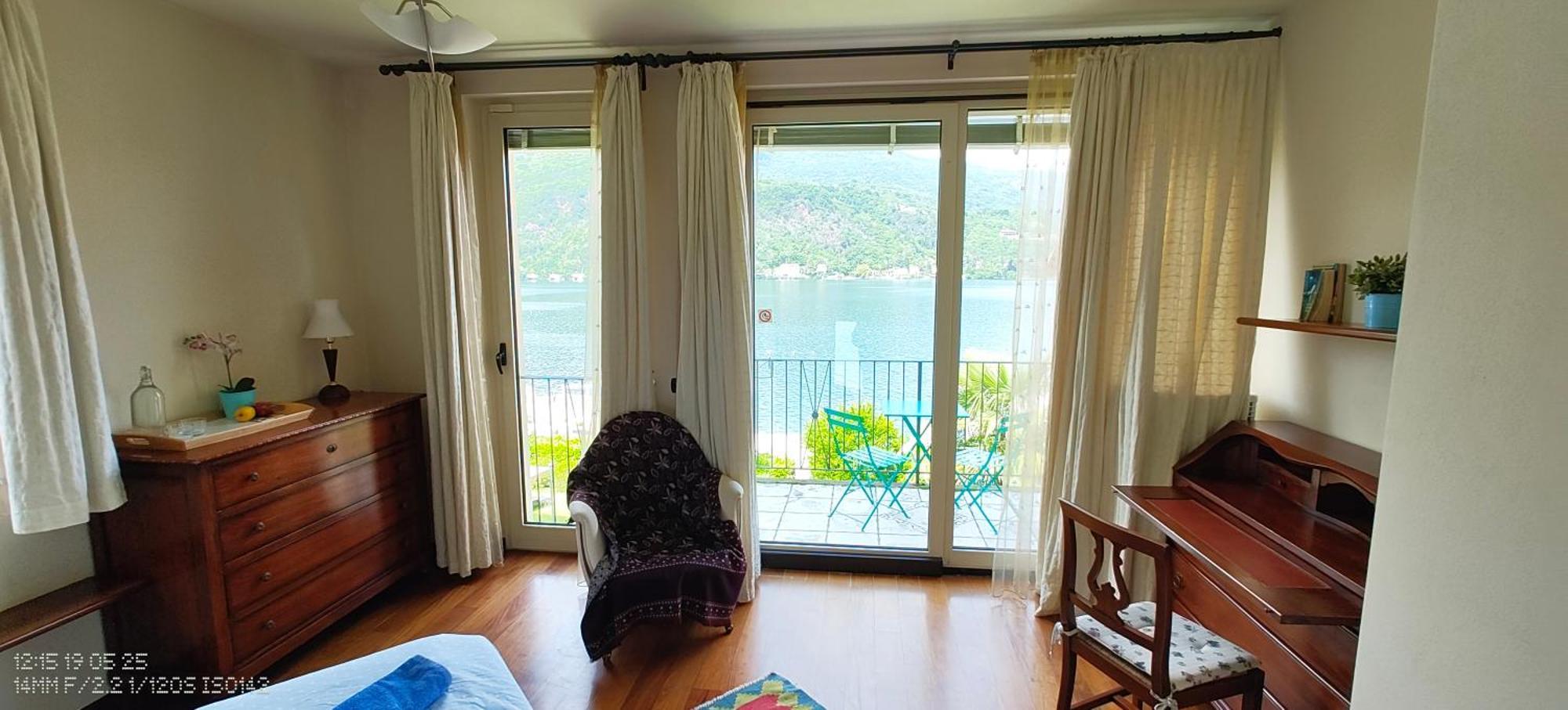 B&B Dolce Vista Al Lago Lugano 포르토 세레시오 외부 사진